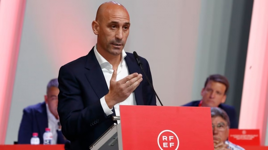 Chủ tịch LĐBĐ Tây Ban Nha bị điều tra, RFEF dọa rút khỏi UEFA